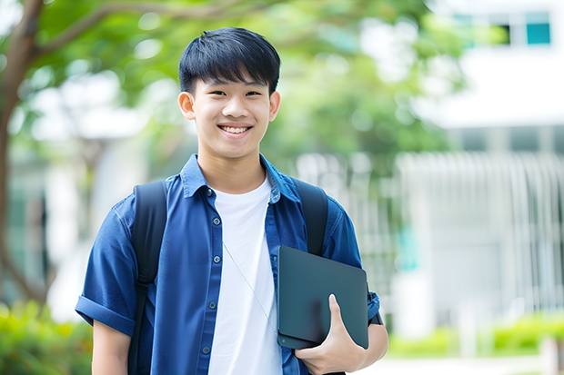 新闻专业院校排名（传媒专业大学排名及分数线）